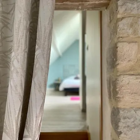 Pierre Et ô By Melrose