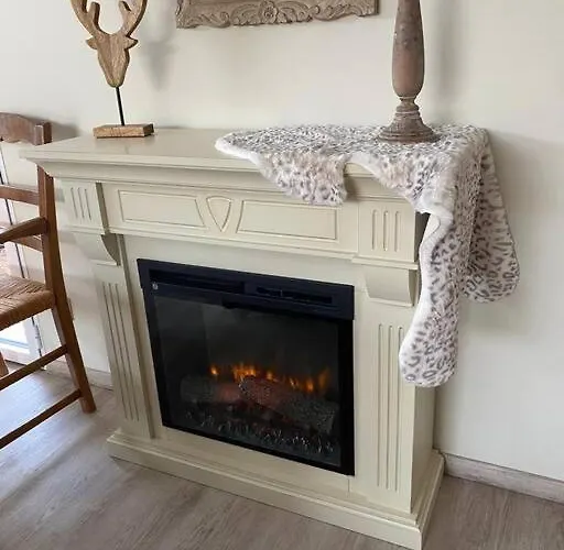 Pierre Et O By Melrose Nyaraló