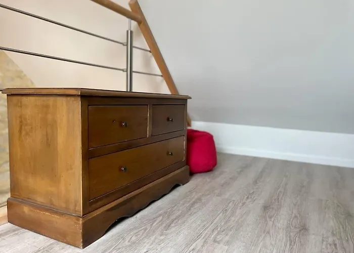 Pierre Et O By Melrose Cottun